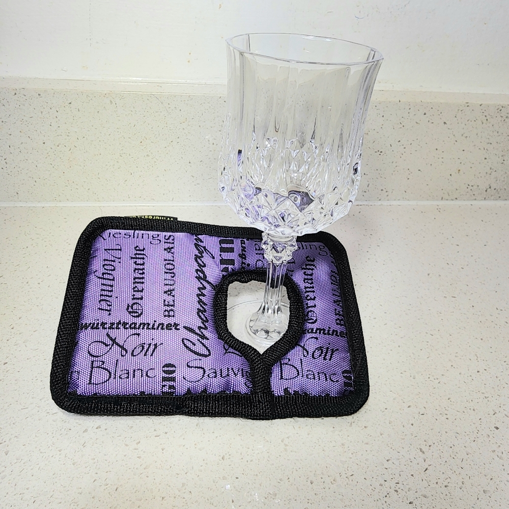 Wine Stem Glass Holder for Outdoor Chairs New No Tags
